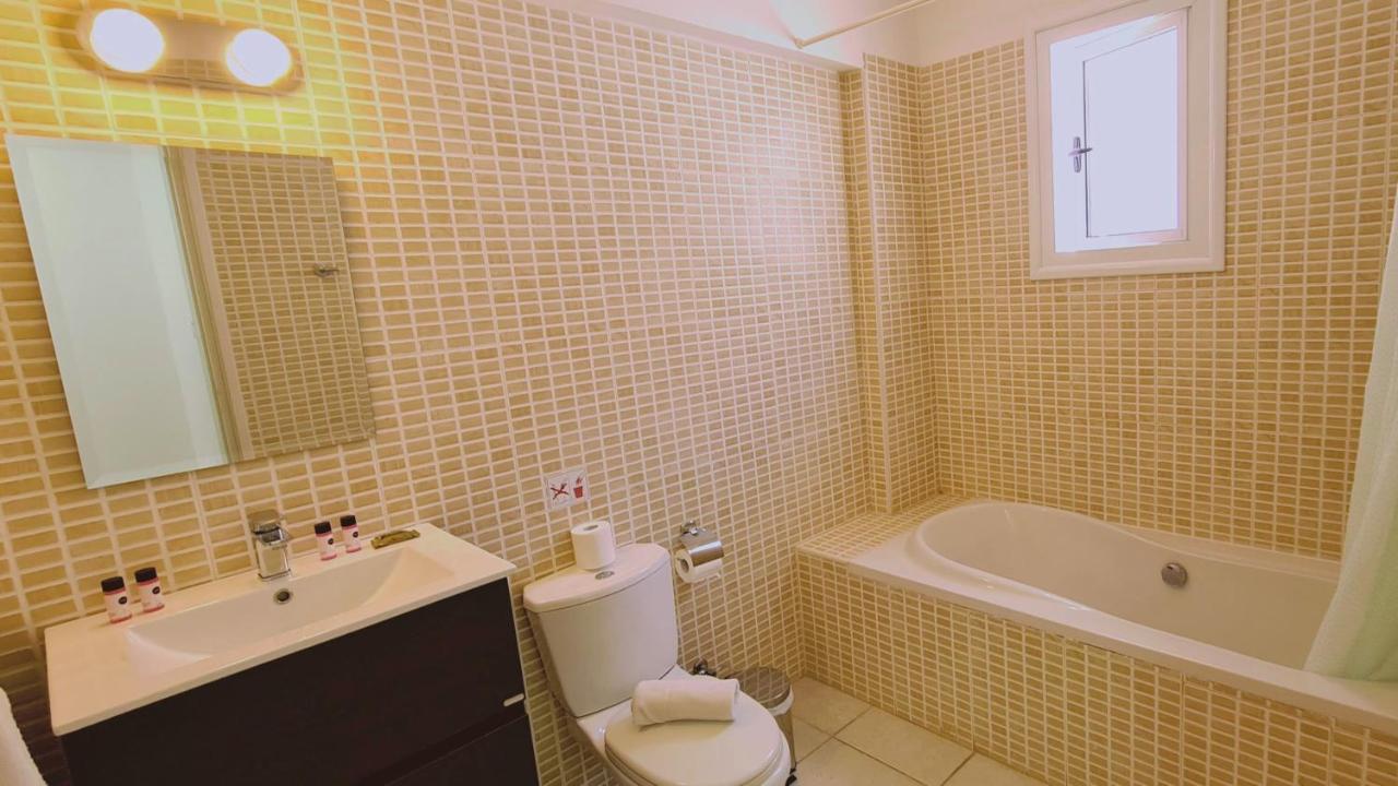 Nissi 3 Privileges * Agia Napa